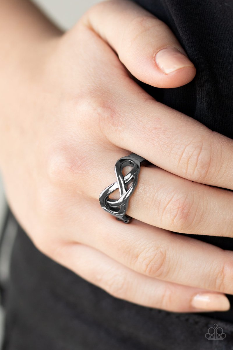 Infinitely Industrial Black Ring